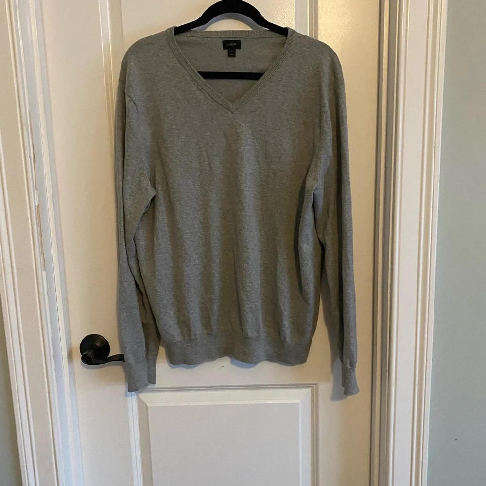 J. Crew Classic Cotton/Cashmere Gray V-Neck Sweater for Men